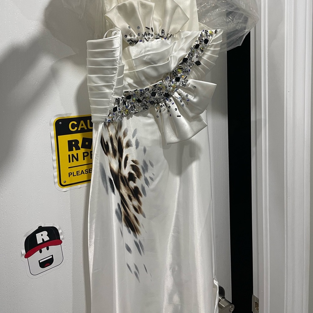 Elegant evening gown .